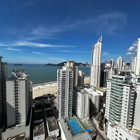 CTW001 - Vista mar e Avenida Brasil, Telas de Proteção, Sacada com Churrasqueira, Garagem Caminhonete, Cozinha Completa e Kit Praia Balneário Camboriú Extérieur photo