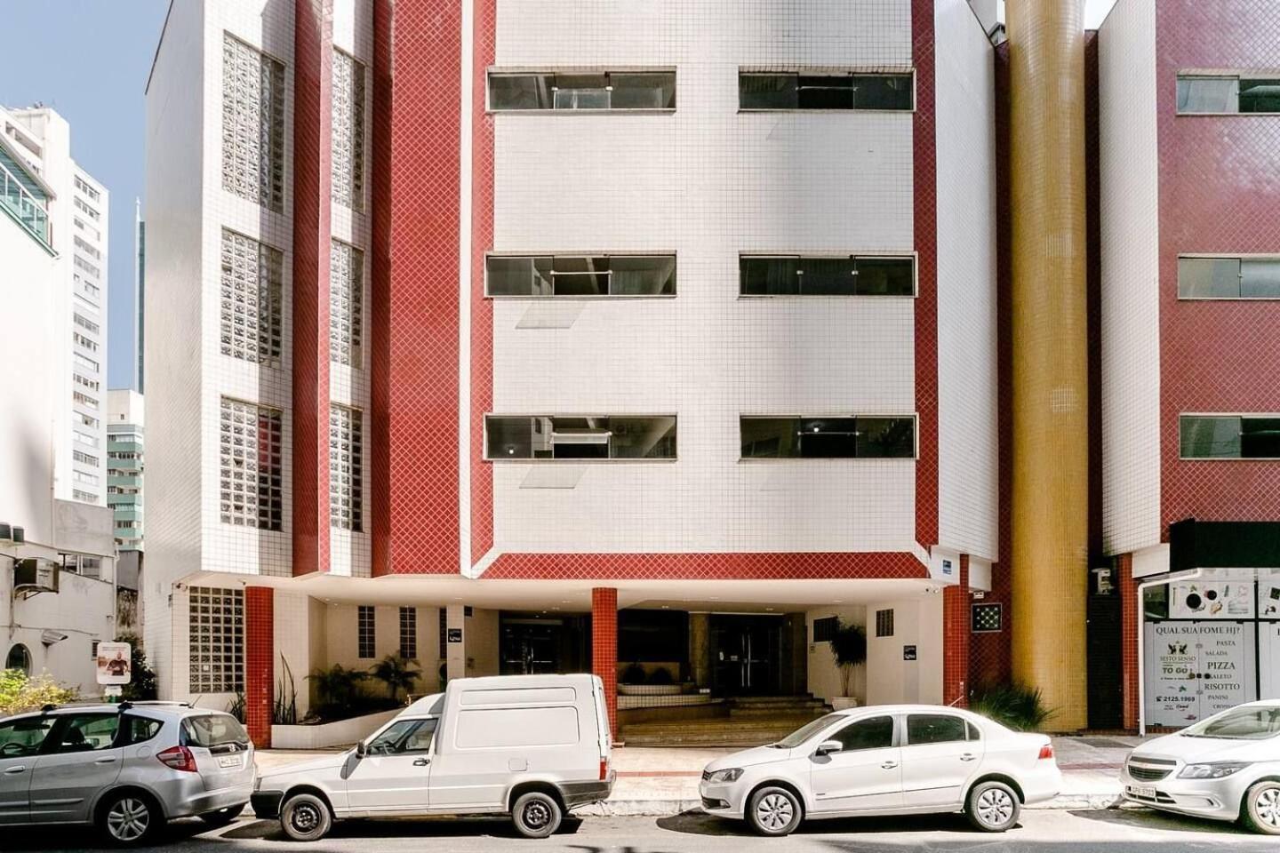 CTW001 - Vista mar e Avenida Brasil, Telas de Proteção, Sacada com Churrasqueira, Garagem Caminhonete, Cozinha Completa e Kit Praia Balneário Camboriú Extérieur photo